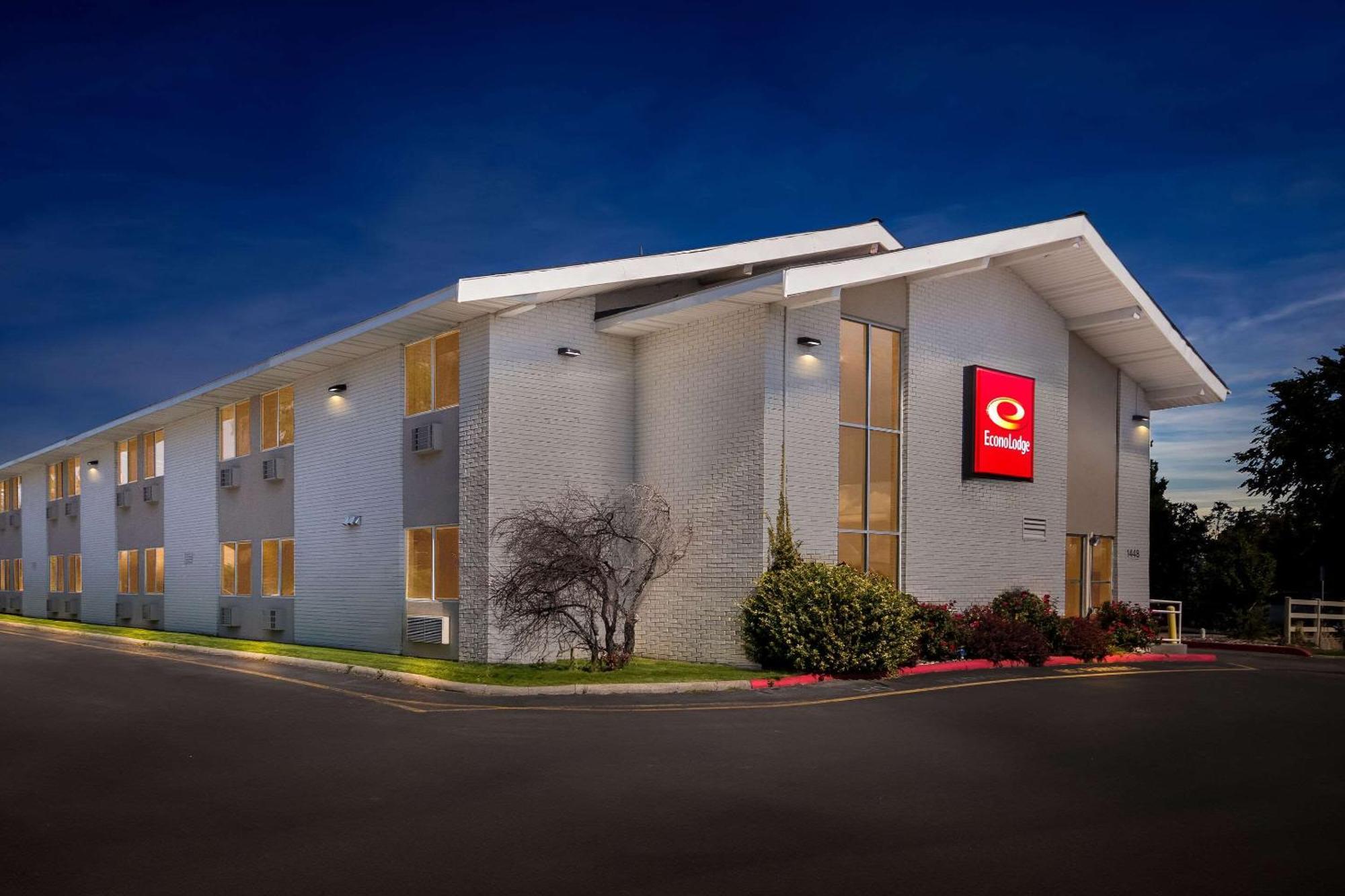 Econo Lodge Idaho Falls Exterior photo