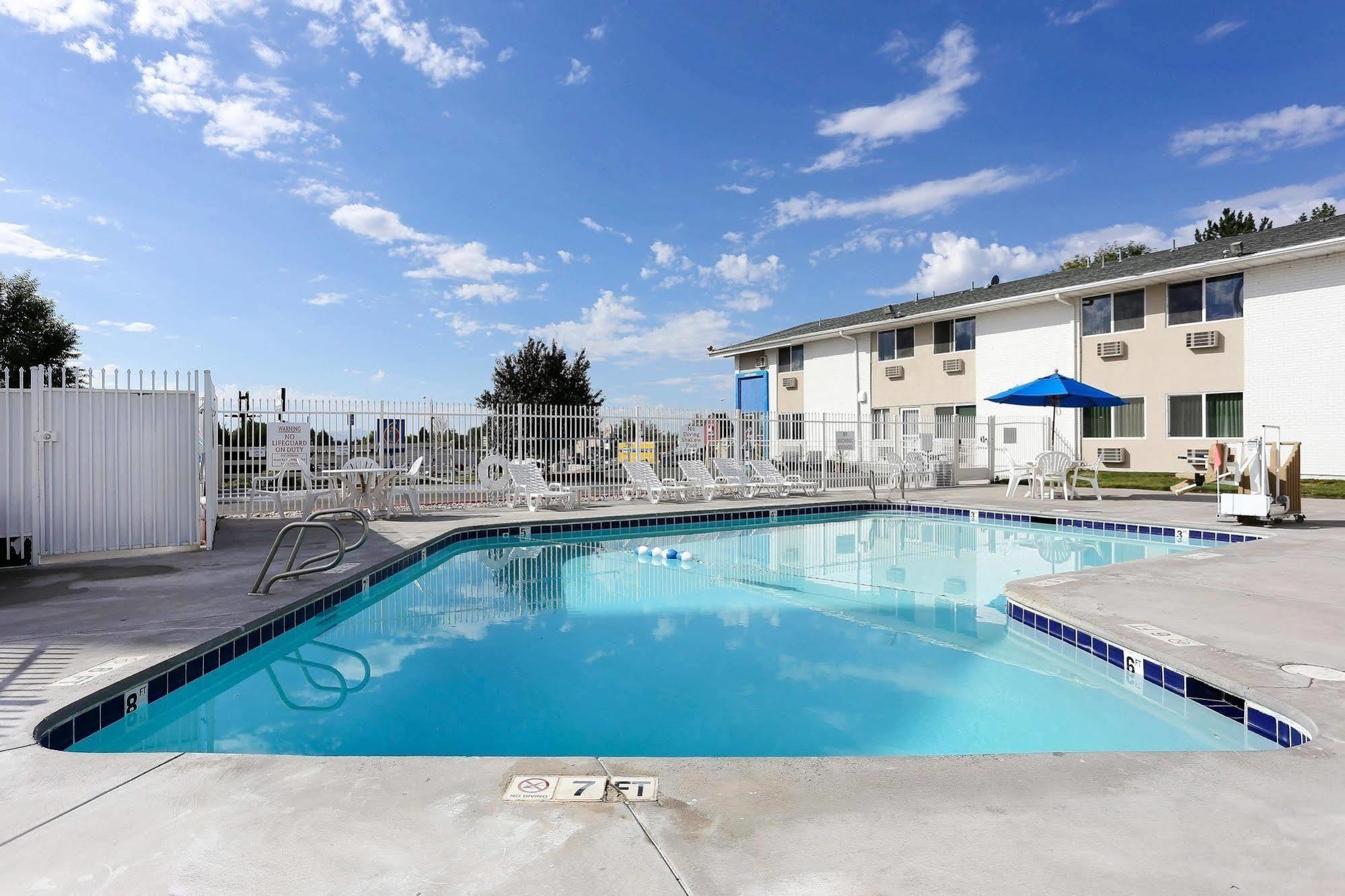 Econo Lodge Idaho Falls Exterior photo